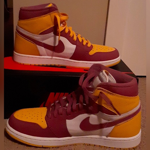 Jordan 1s - Picture 2 of 6